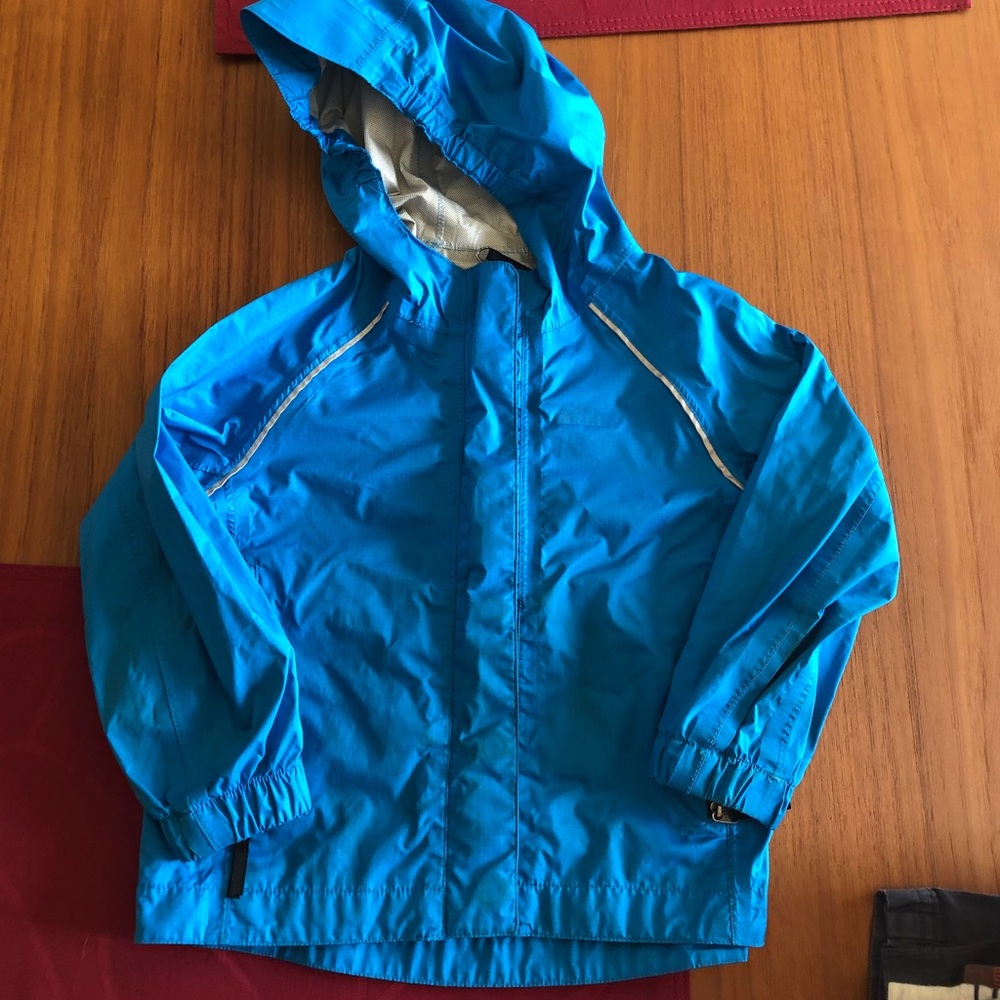 REI toddler rain coat 2t